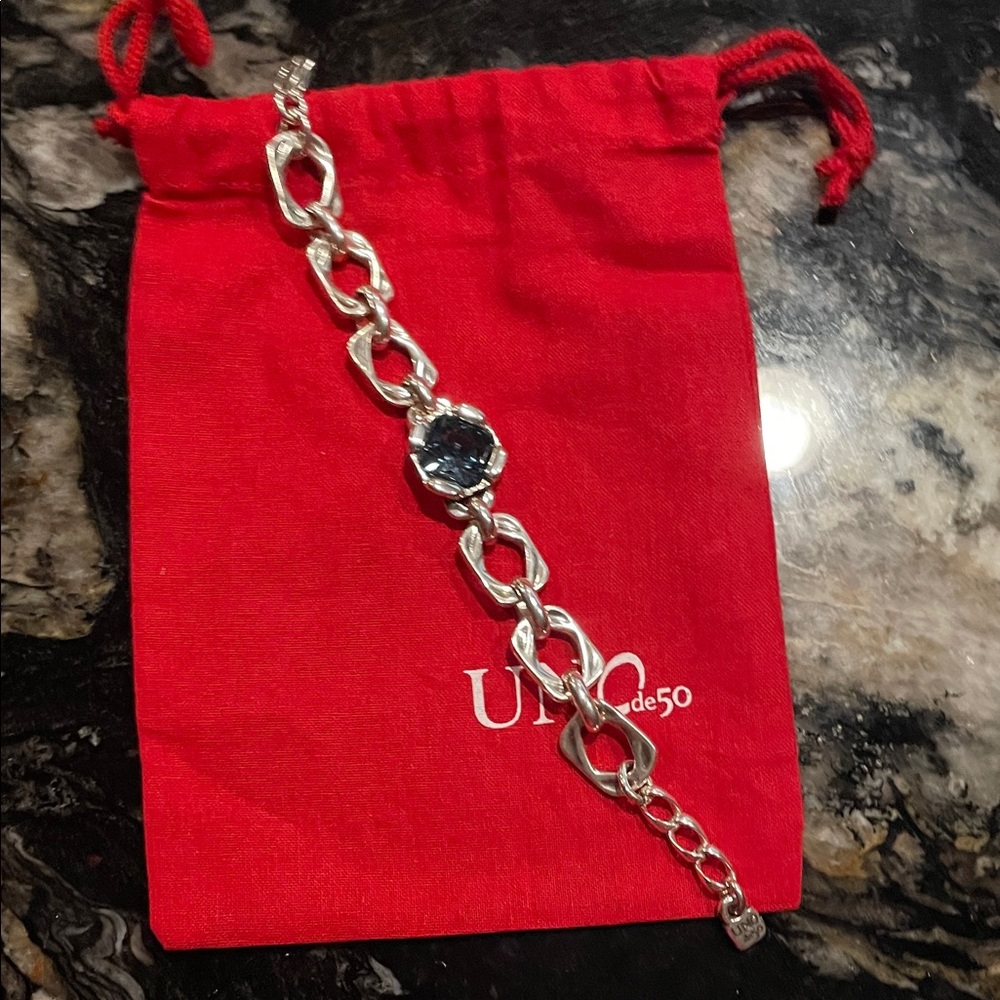 UNO de 50 Silver Bracelet with Dark Blue Stone